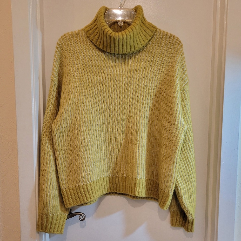 Old Navy Womens S Butter Yellow Ribbed Turtleneck Sweater Fall Cozy Winter Baggy